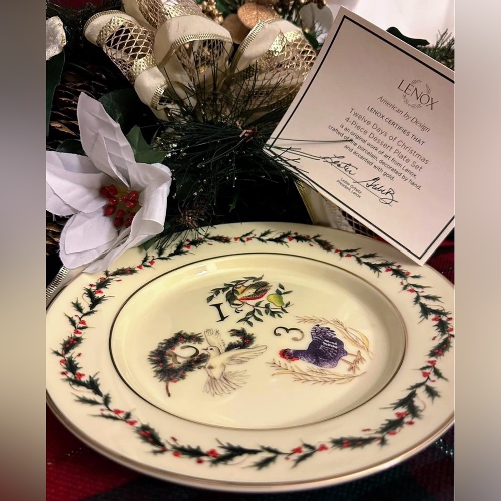 Lenox Twelve Days of Christmas 4-Piece Dessert Plate Set - Cream and Gold